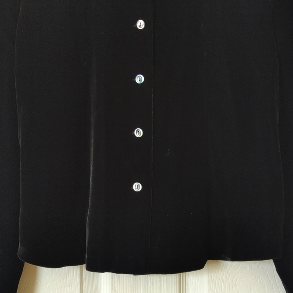 Banana Republic Y2K Vintage Silk Blend Velvet Long Sleeve Button Down Top Black - Picture 5 of 9